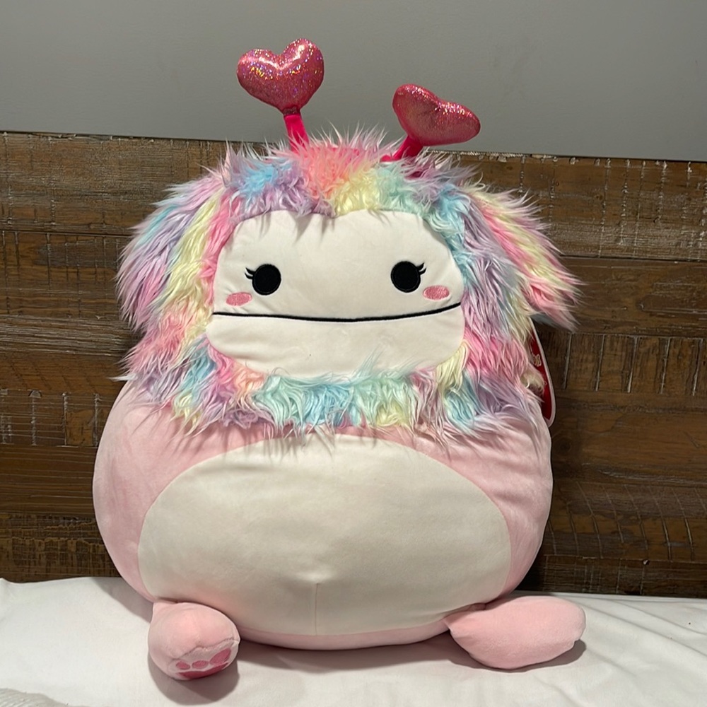 Squishmallow Dobrilla valentines big foot